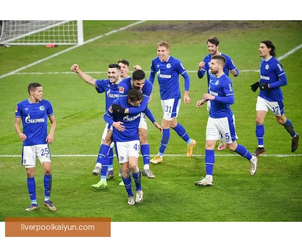 德甲焦点战看点：强队对决与争冠形势走势清晰